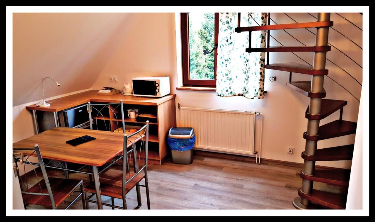치스나 Lesne Berdo Przyslup B&B 외부 사진