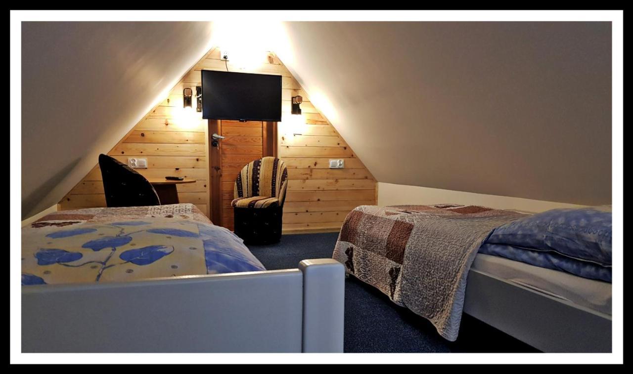 치스나 Lesne Berdo Przyslup B&B 외부 사진